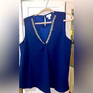 Adrienne Vittadini sleeveless blue  v neck jewel and pearl blouse XL